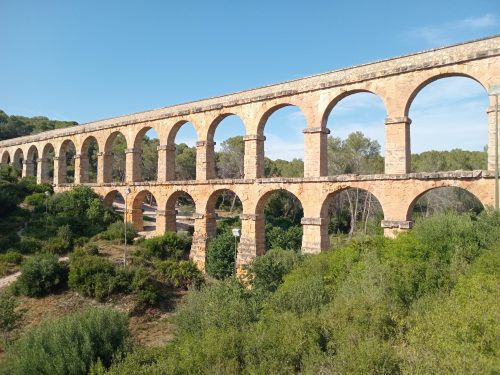 aqueduct